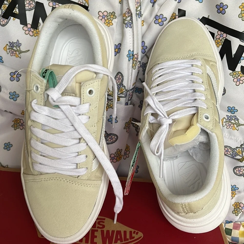 Vans WMNS Old Skool Over Sand/White VN0A705E1NF Platforms Sneakers